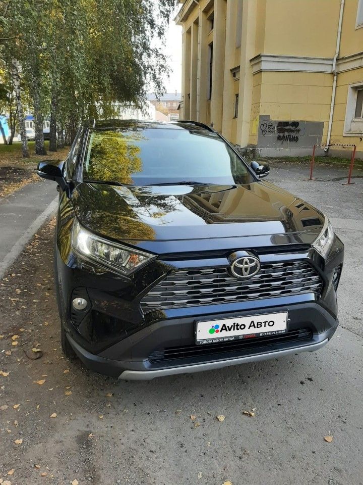 Toyota RAV4: фото владельца