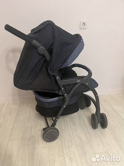 Коляска прогулочная chicco