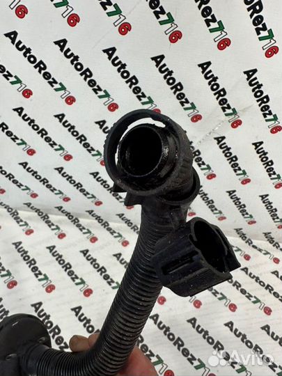 Клапан вентиляции картера Volkswagen Polo 5