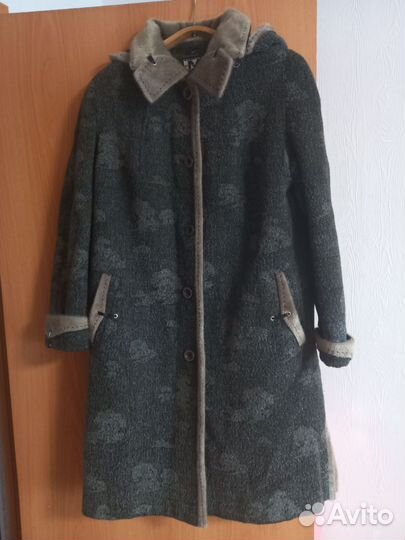 Кожаный плащ, пальто