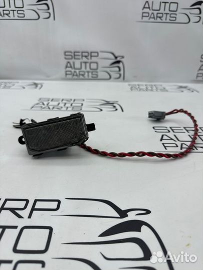 Резистор отопителя Ford Focus 3 CB8 1.0 ecoboost