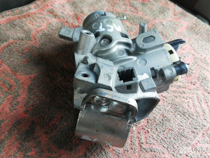 Замок зажигания Мицубиси ASX