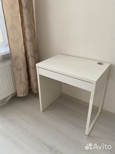 Стол IKEA микке