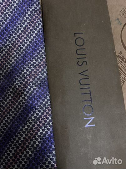 Галстуки Gucci и Louis Vuitton