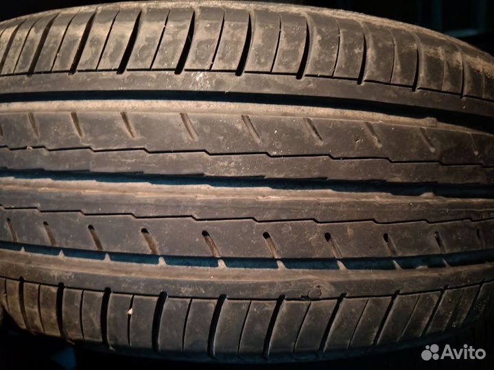 Yokohama Bluearth ES32 215/55 R17