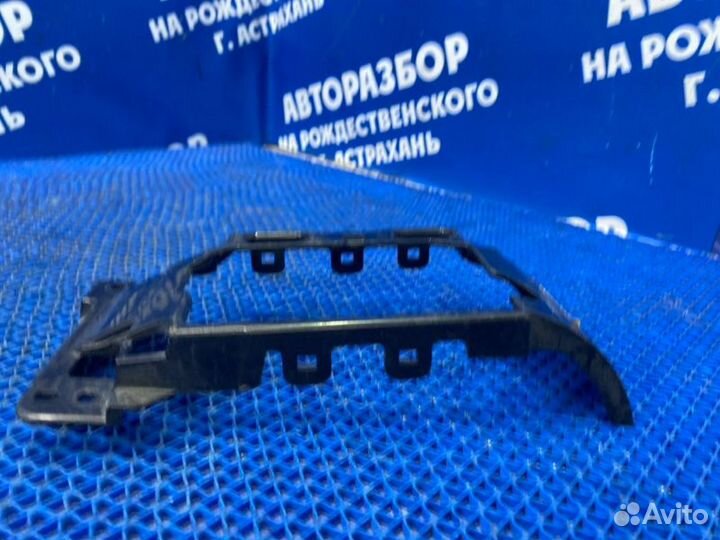 Накладка центральной консоли Nissan Teana J32