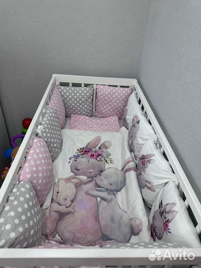 Детская кроватка