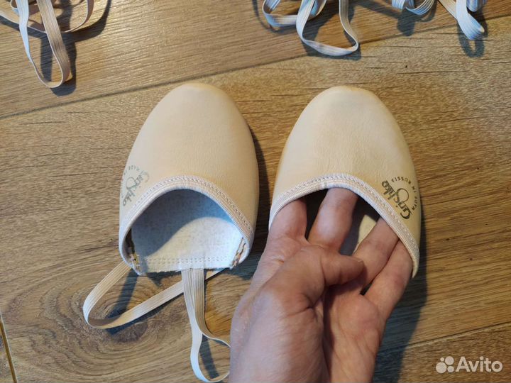 Полупальцы кожаные новые