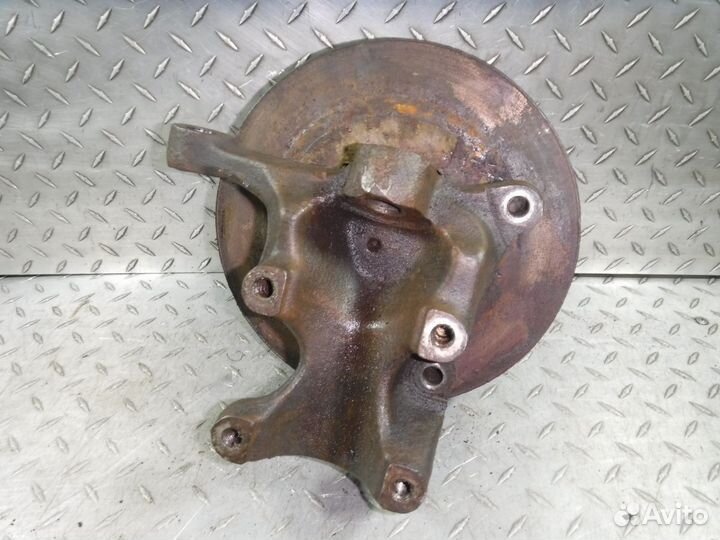 Кулак передний левый Ford Transit IV