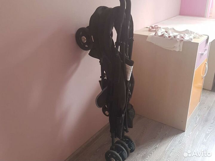 Прогулочная коляска трость