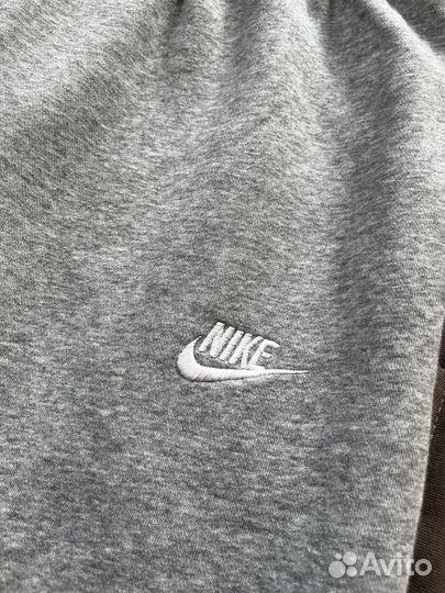 Серые брюки nike спортивные 52-54