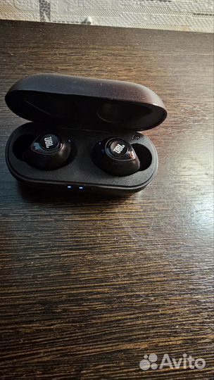 Беспроводные наушники