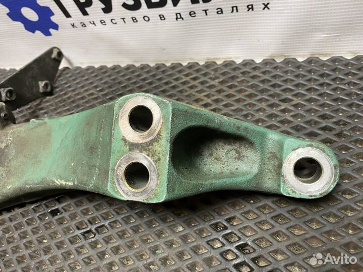 Кронштейн двигателя передний Volvo FH4 21565996