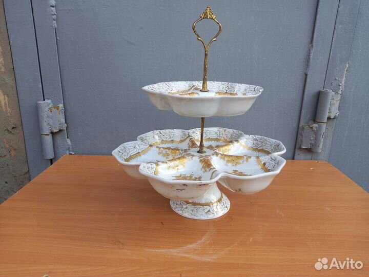 Тарелка менажница