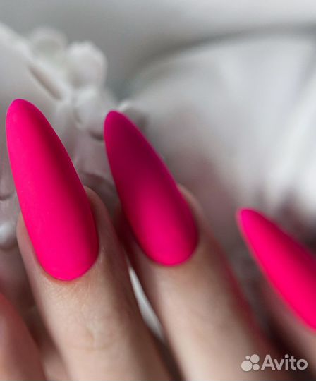 Маникюр/педикюр