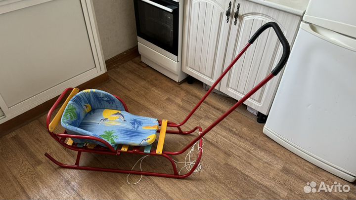 Детские зимние санки