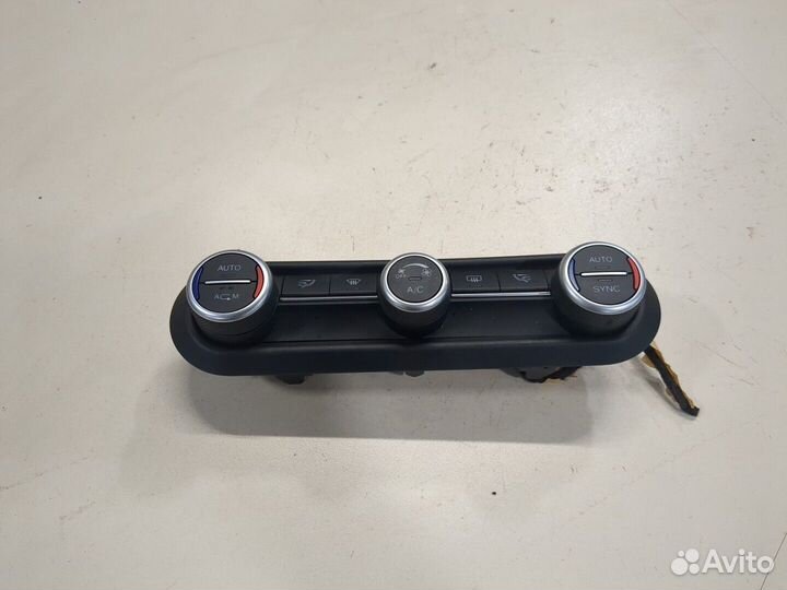 Переключатель отопителя Alfa Romeo Stelvio 2016, 2