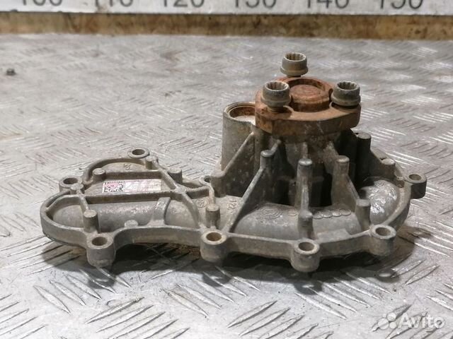Насос водяной помпа Audi Q7 2005 2015
