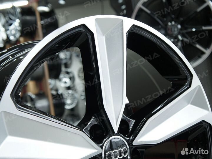 Литые диски RS5 2018 R18 для Audi. Арт1444