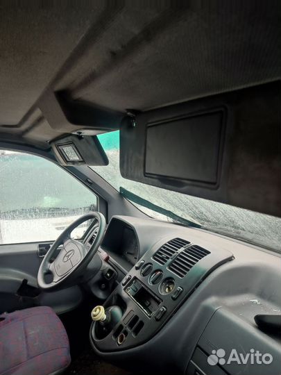 Салон Mercedes Vito W638