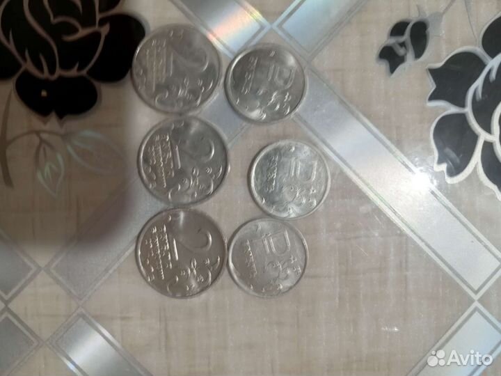 Продам Монеты