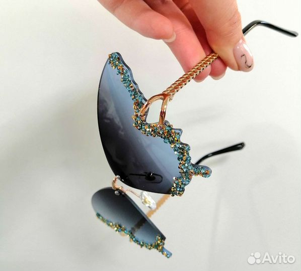 Солнцезащитные очки