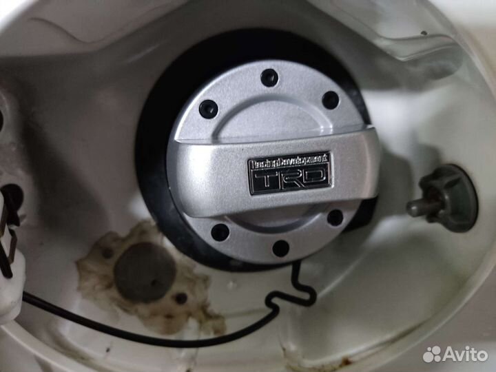 Крышка.Пробка бензобака trd toyota