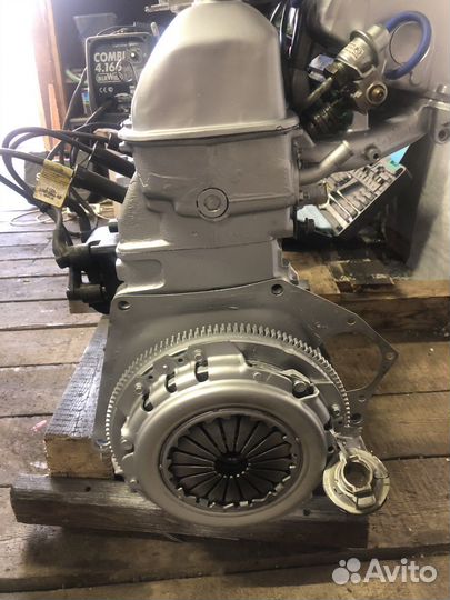 Двигатель 2123 в сборе