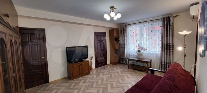 3-к. квартира, 65 м², 1/5 эт.