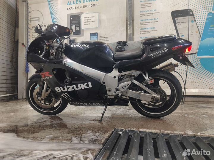 Suzuki gsx-r 750