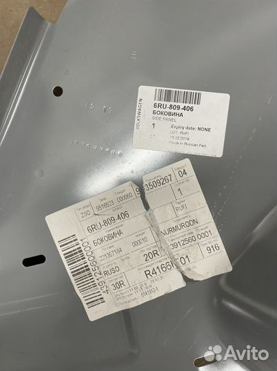 Оригинальная боковина задняя правая для polo sedan