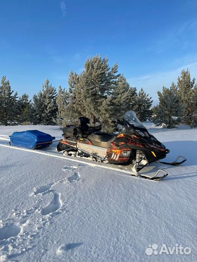 Сани с крышкой alfey