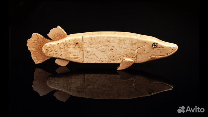 Домино «Щука» (Карельская береза)