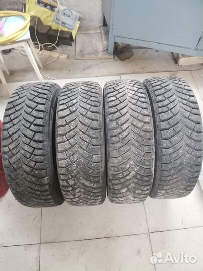 Michelin X-Ice North 4 185/65 R15 92T