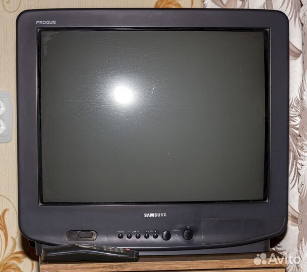 Телевизор Samsung Progun 21