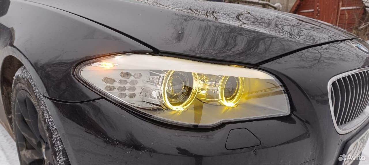 Желтые ангельские глазки на bmw f10