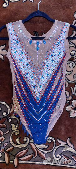 Гимнастический купальник для выступления