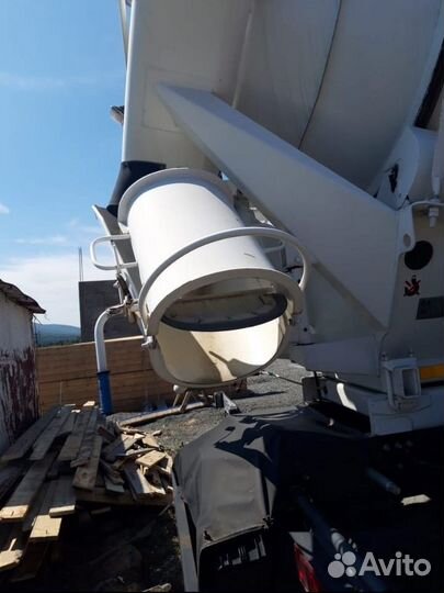 Автобетоносмеситель КАМАЗ 43118, 2015