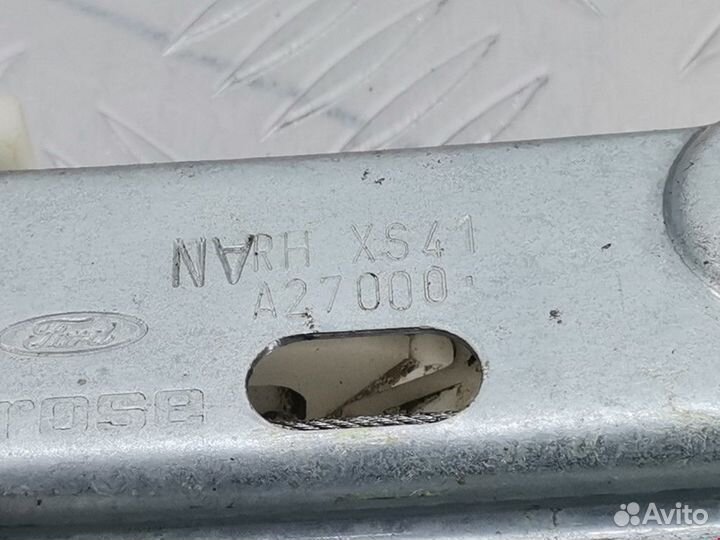 Стеклоподъемник Ford Focus рест. 2003 1331607