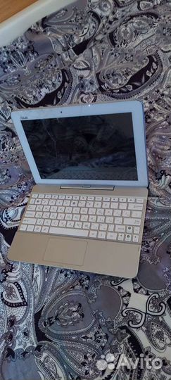 Планшет Asus неисправный