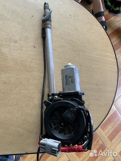 Антенна Lexus Lx 470 2005г