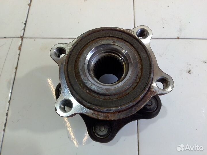 Ступица задняя (Infiniti QX60)