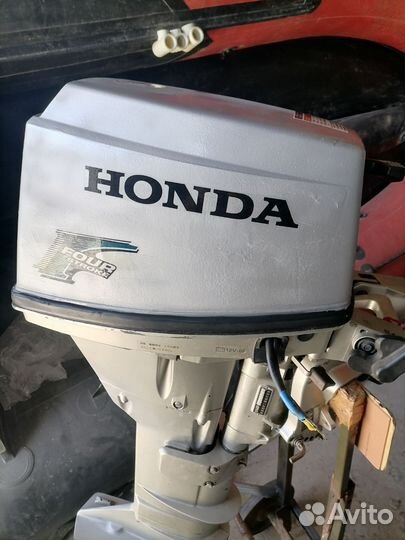Лодочный мотор хонда 9.9 4-х тактный