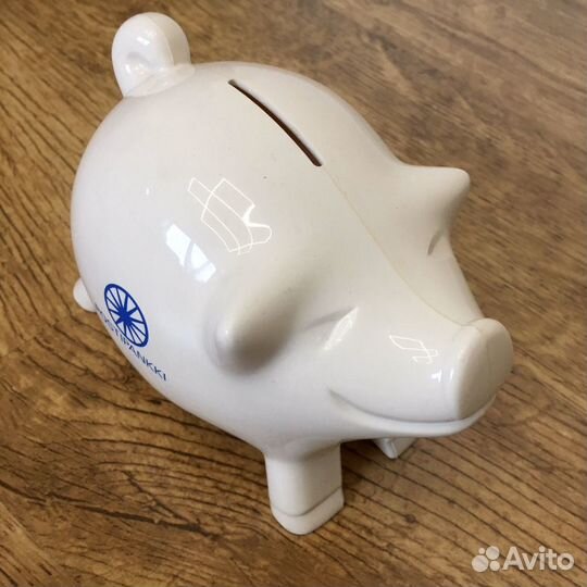Свинья-копилка пластиковая милая)