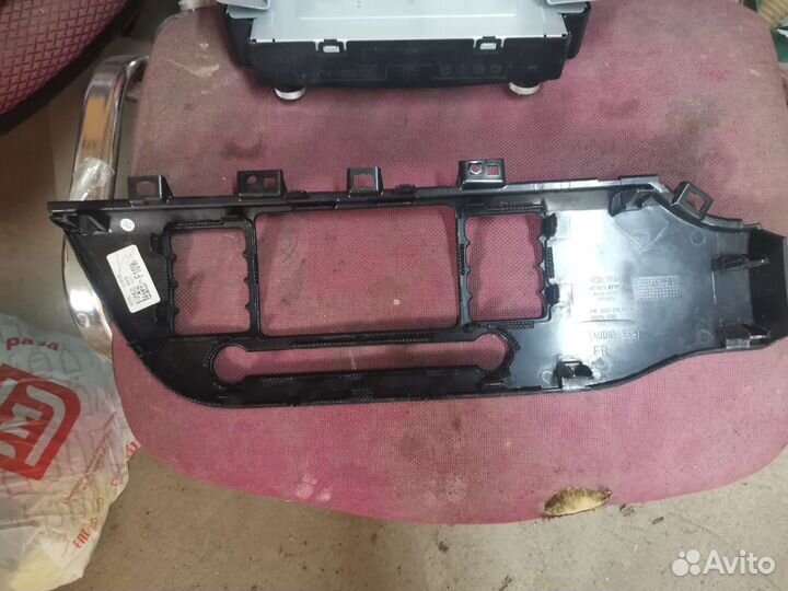 Автомагнитола штатная на Киа рио 4