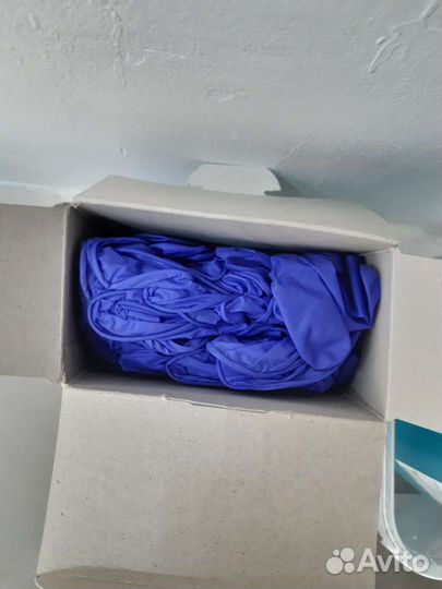 Перчатки нитриловые