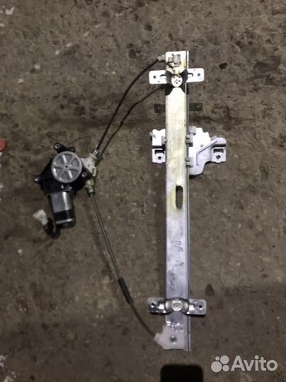 Передний левый стеклоподъёмник Great Wall Hover H3