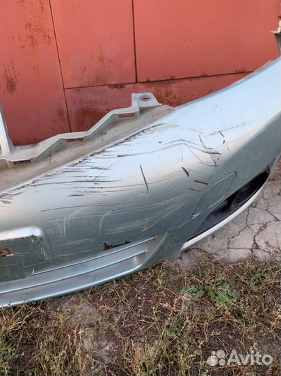 Бампер передний Nissan Note E11