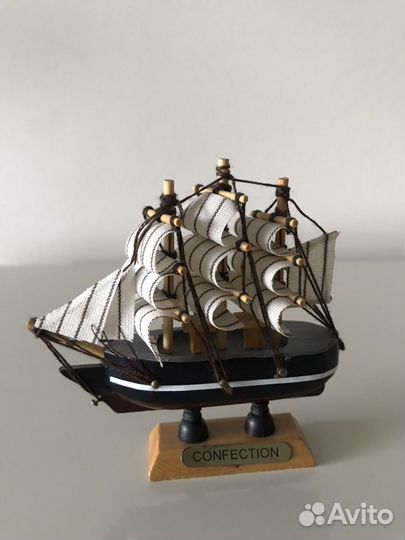 Модель парусника (мини)