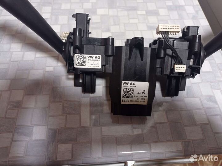 Подрулевой переключатель